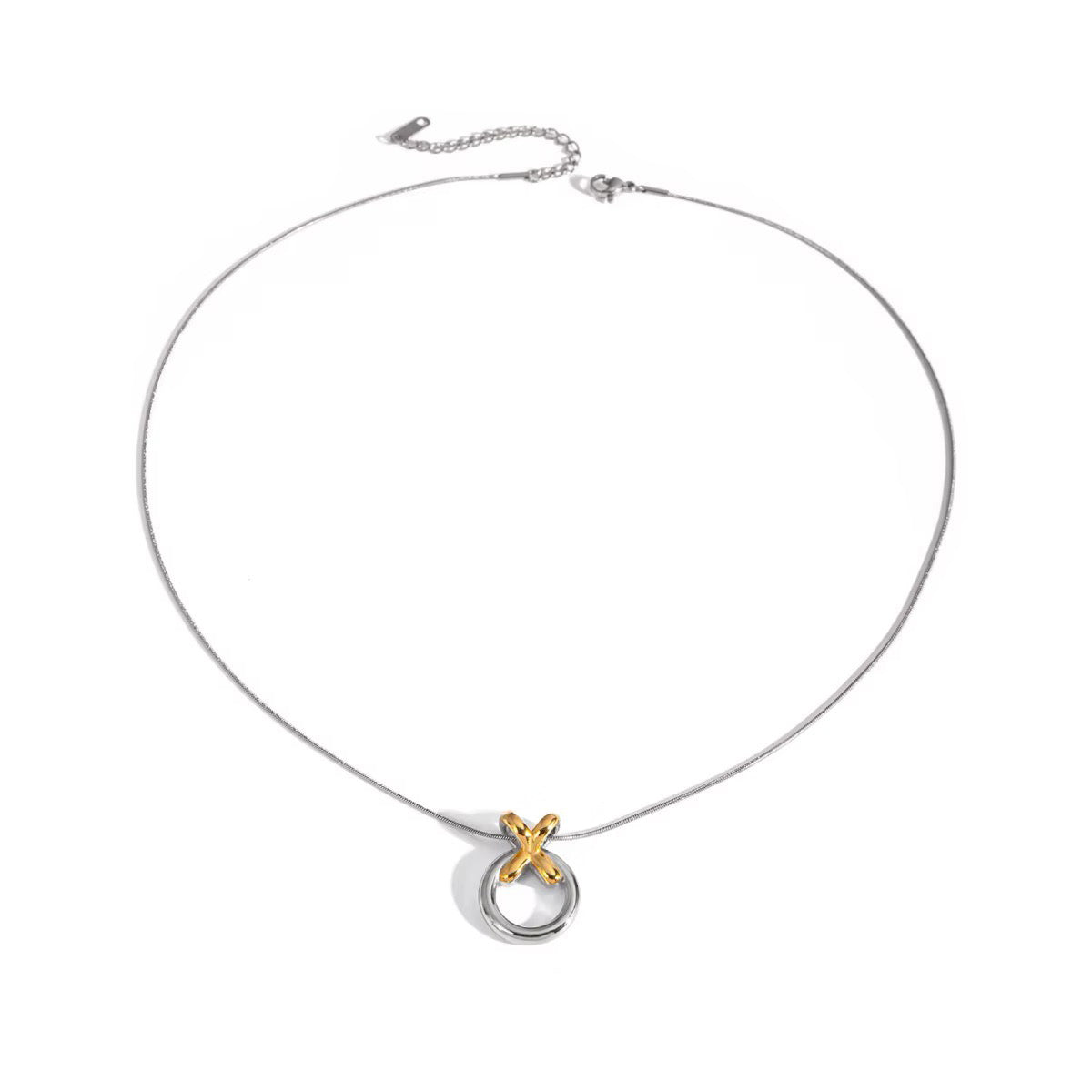 Fesara | Beautiful Twist Chain Necklace