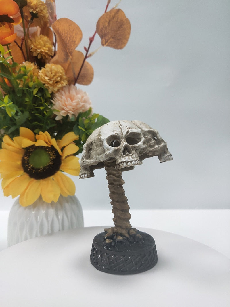 Dark Decorative Skull Desk Lamp