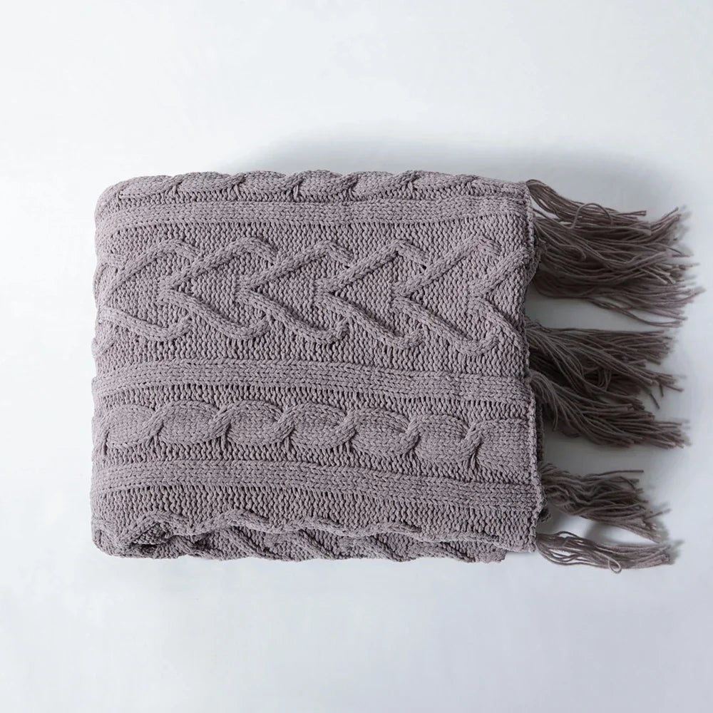 Plush Heart Blanket with Soft Fringe