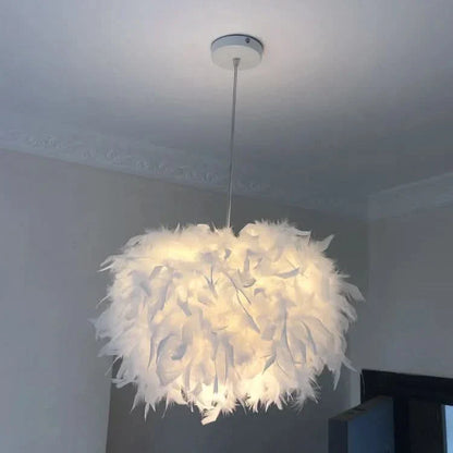 Elegant Amanda Pendant Lamp