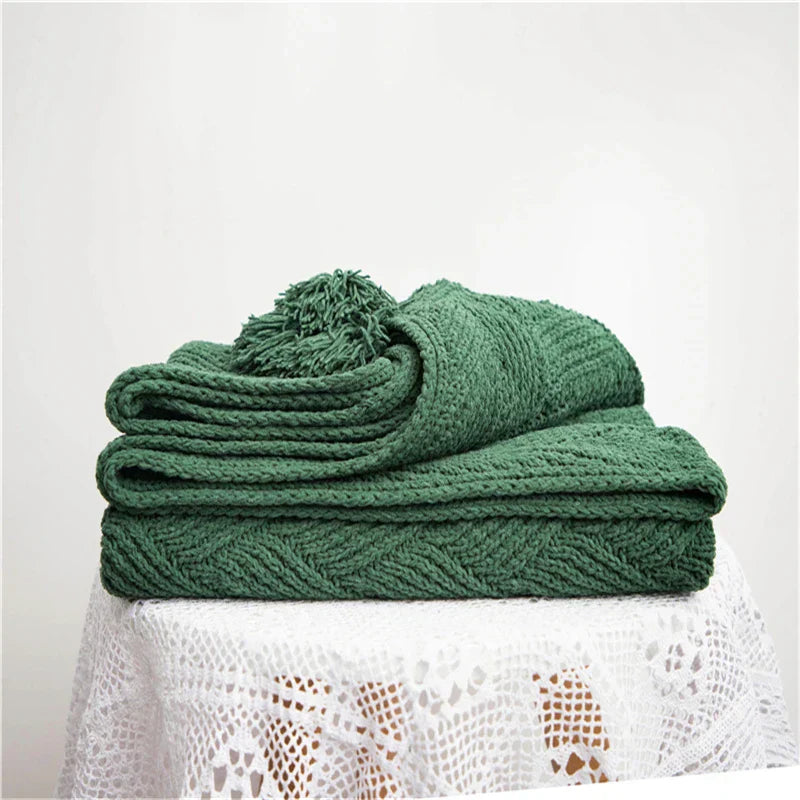 Plush Heart Blanket with Soft Fringe