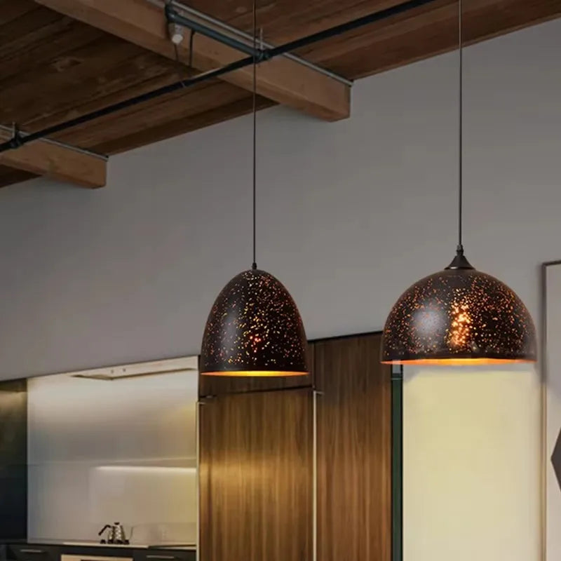 Rustic Metal Pendant Light in Classic Industrial Style