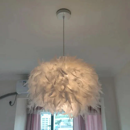 Elegant Amanda Pendant Lamp