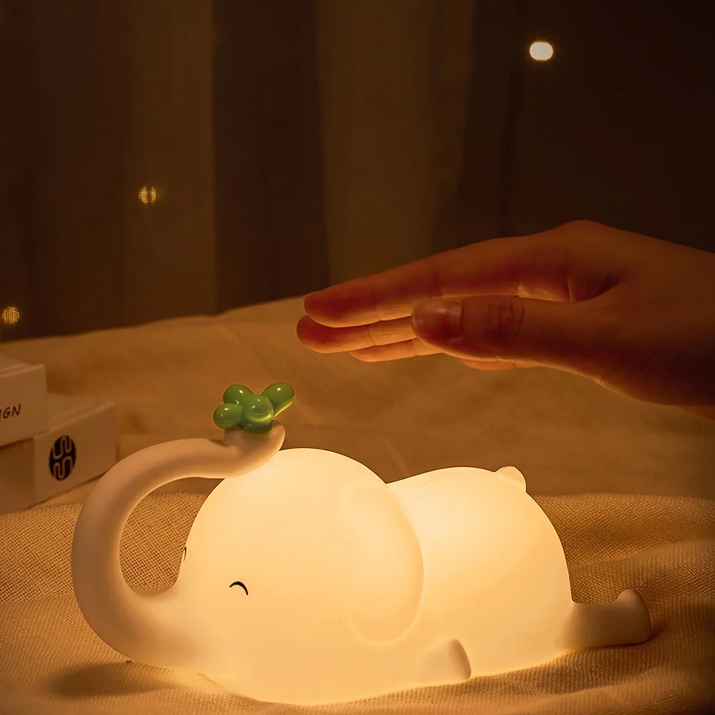 Compact LED Nightlight with Adjustable Brightness - Fesara