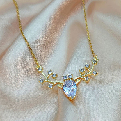 Fesara | Elegant Deer Pendant Necklace