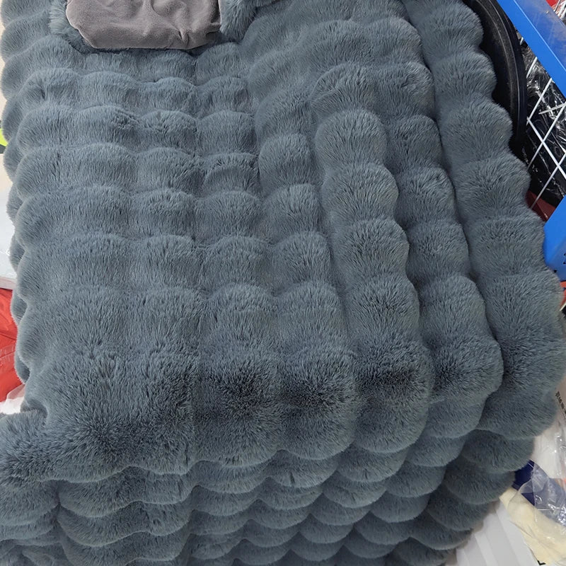 Plush Soft Throw Blanket for Cozy Nights