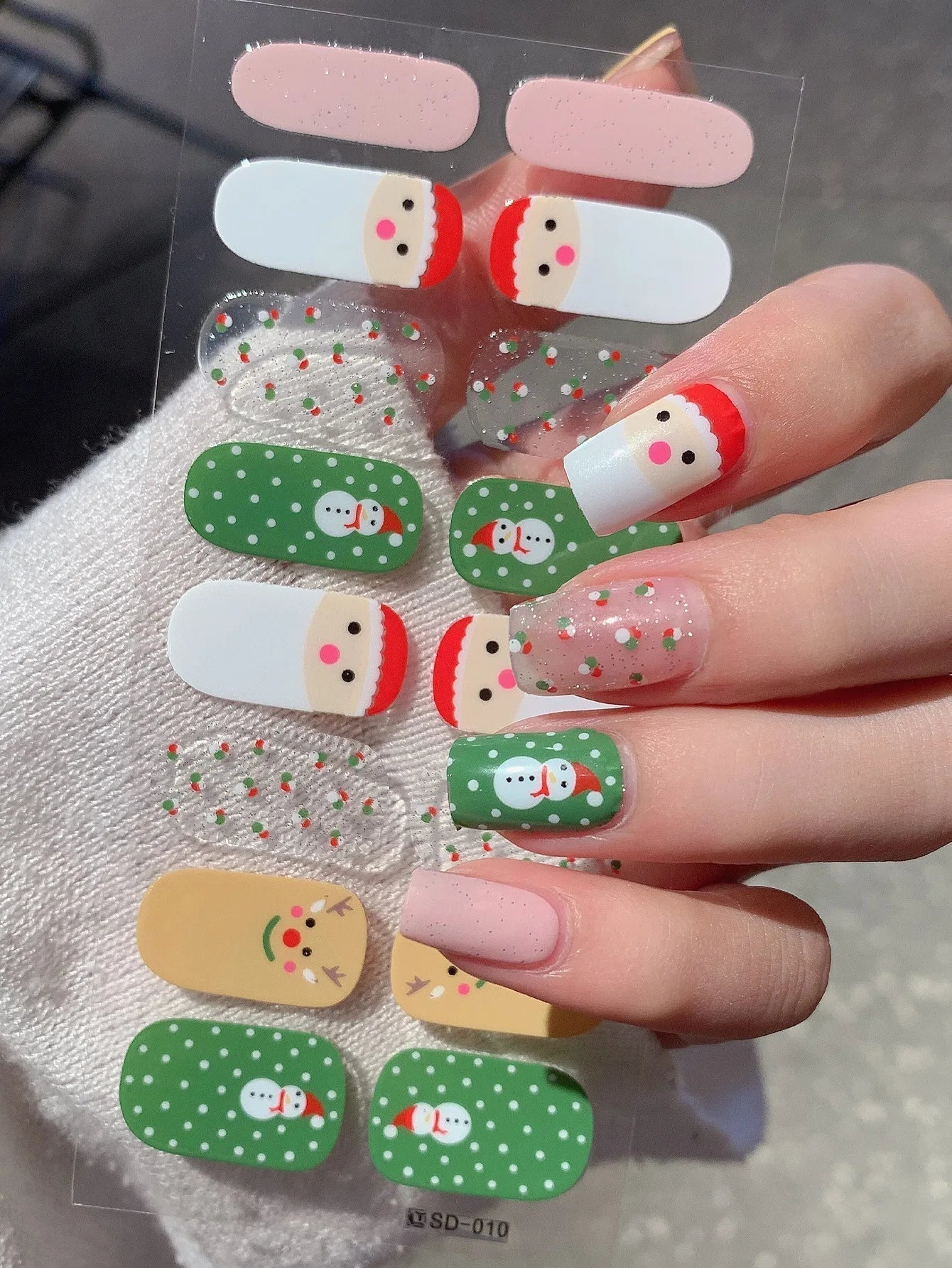 Easy Christmas Nail Art Kit, Salon Quality at Home