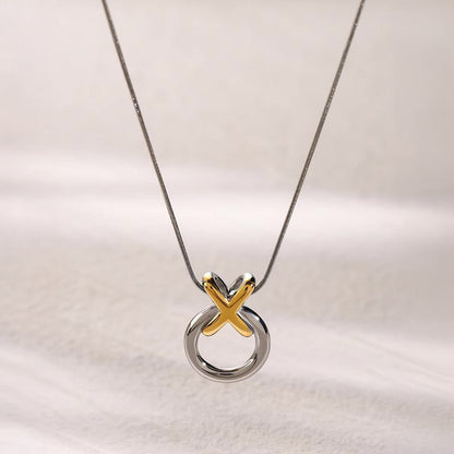 Fesara | Beautiful Twist Chain Necklace