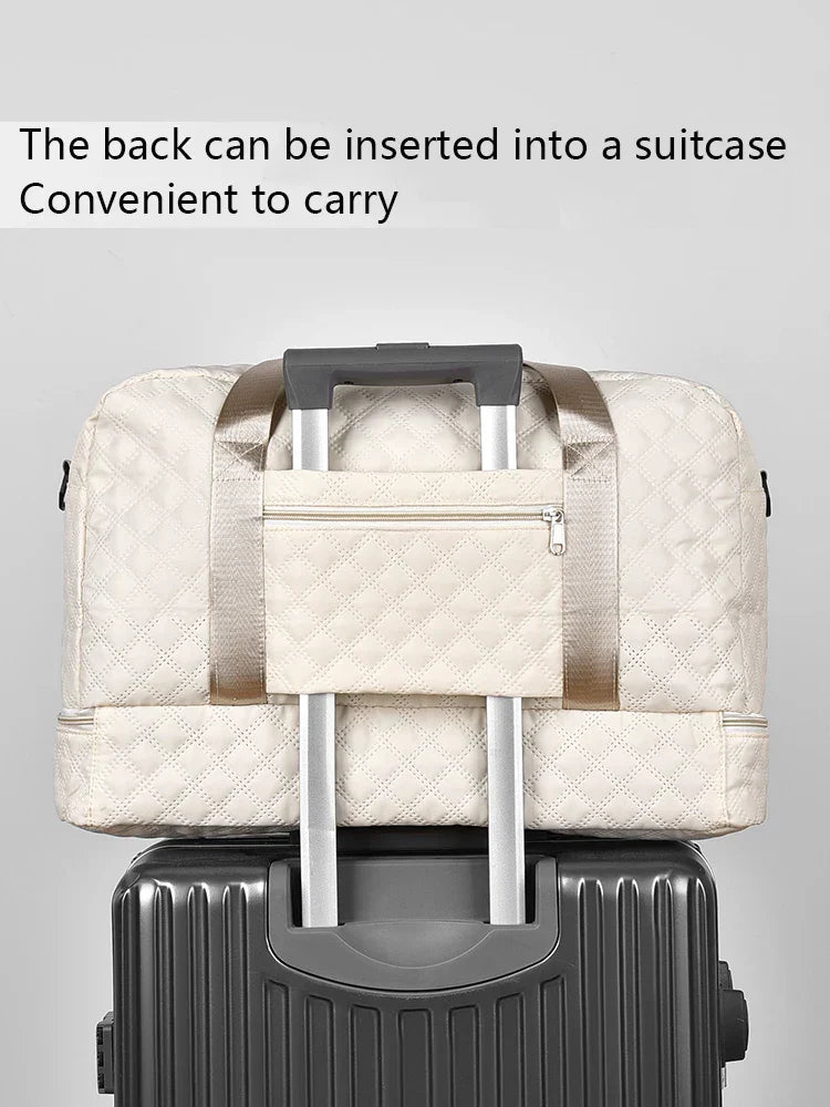 Fesara TravelFlex Lightweight Travel Duffel Bag with Pocket