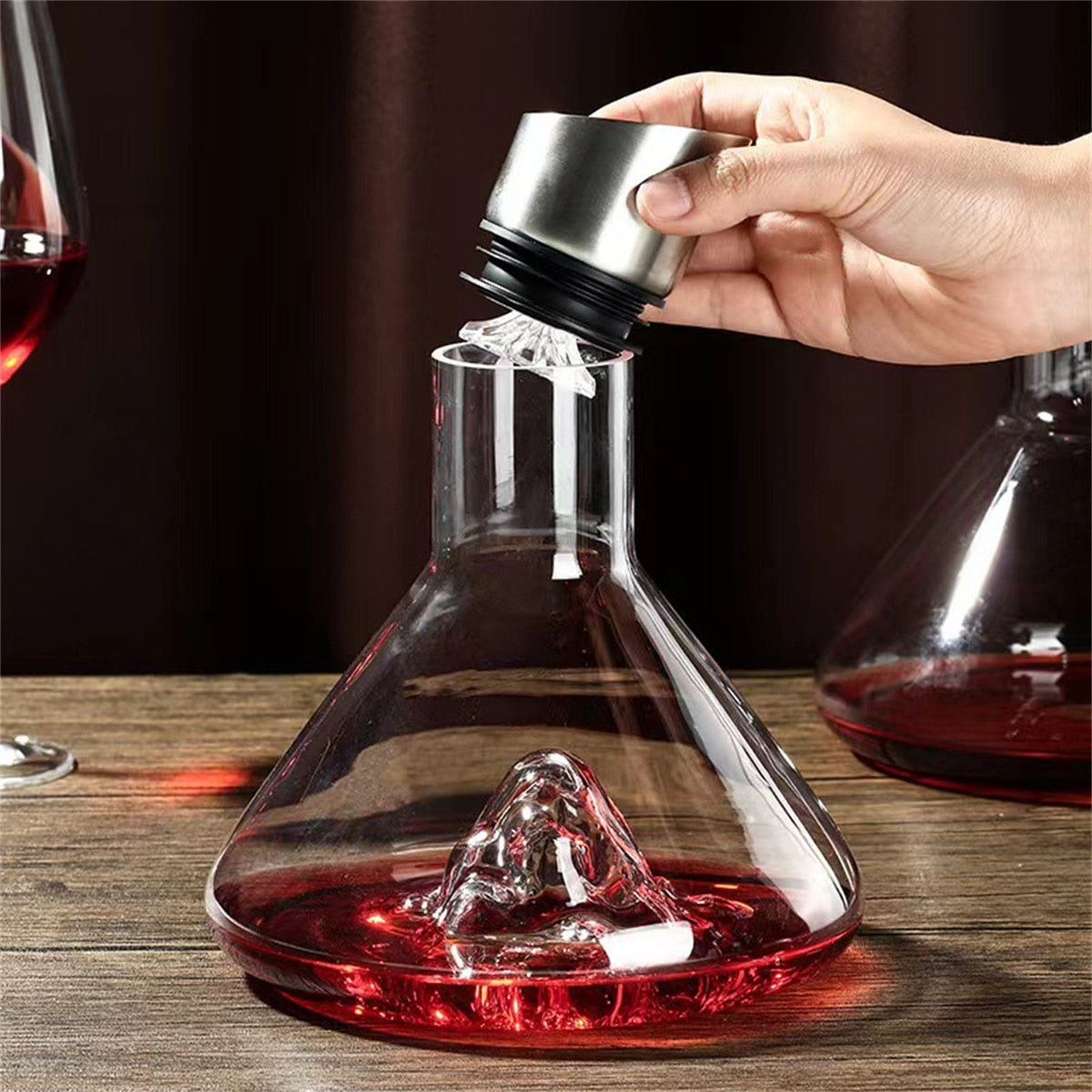 Luxurious Crystal Glass Wine Decanter
