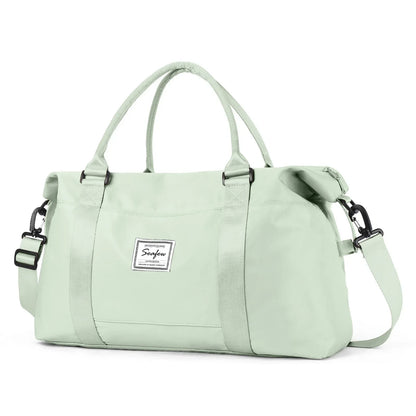 Spacious Carry On Luggage 40x20x25 Flight Approved Bag