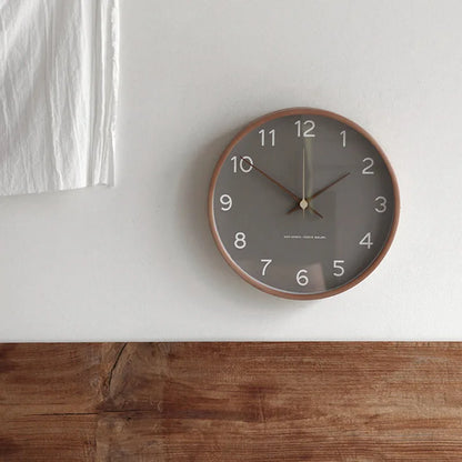 Classic Minimalist Round Wall Clock