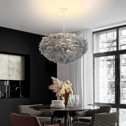Simple Nordic Feather Drop Lamp with Bright LED