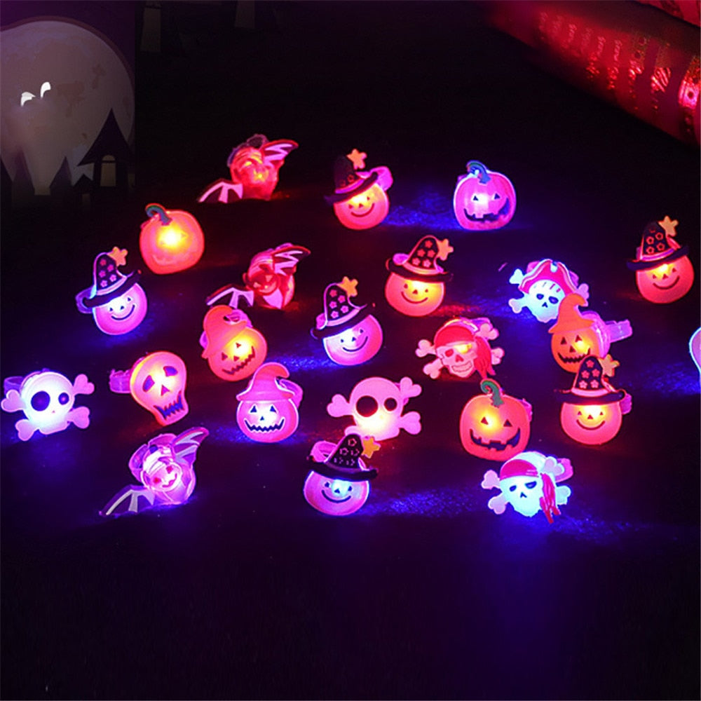 Spooky Glow in Dark Skull Rings