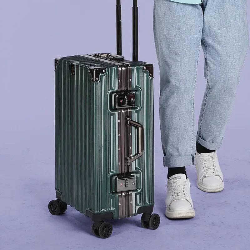 Durable Lightweight Hardshell Luggage Set