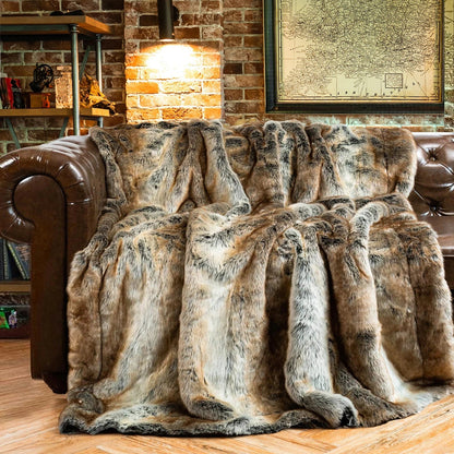 Plush Faux Fur Throw Blanket Soft and Cozy