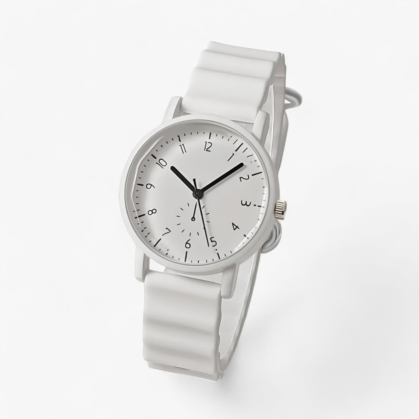 Vibrant Quartz Watch with Fashionable Silicone Strap