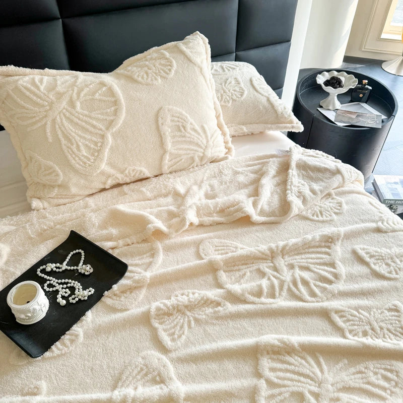 Cozy Plush Blanket with 3D Floral Pattern