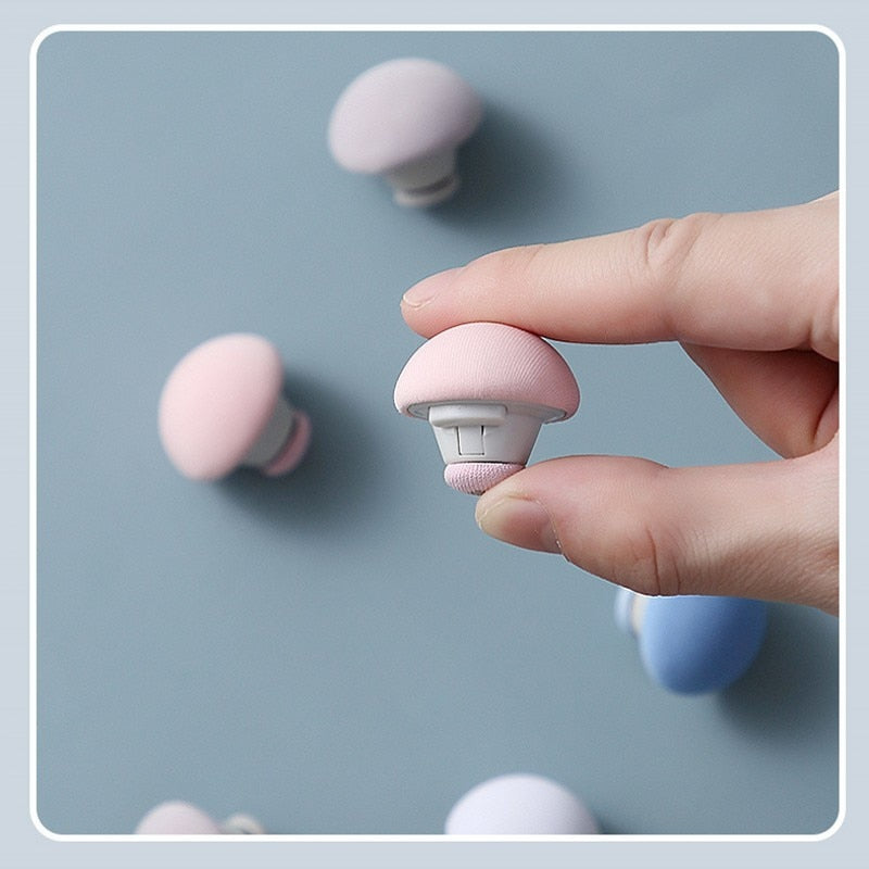 Fesara | Fun Mushroom Bed Sheet Gripper Clamps