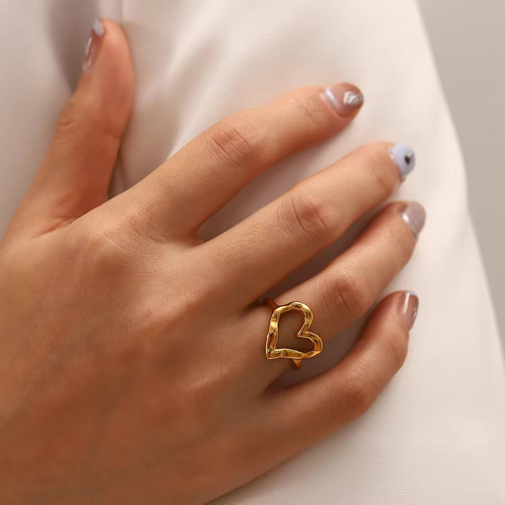 Gold Melted Heart Shaped Ring - Fesara