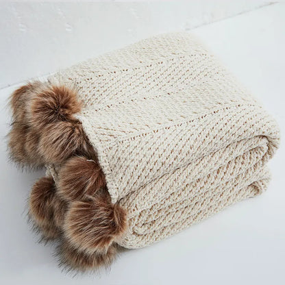 Plush Heart Blanket with Soft Fringe