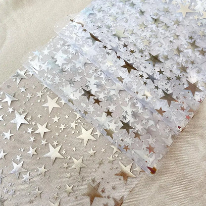 Luxury Metallic Table Runner with Star Design