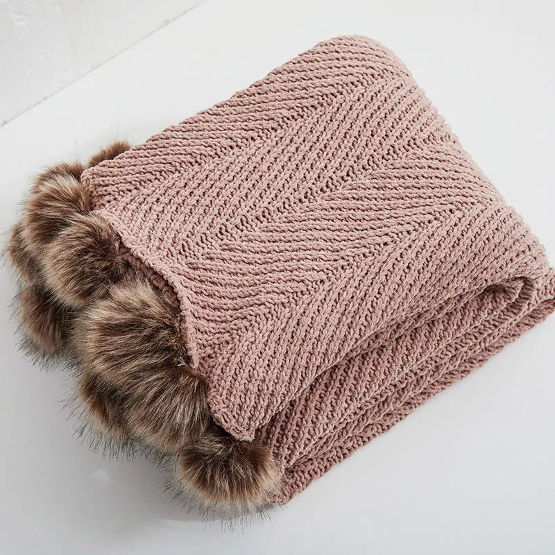 Plush Heart Blanket with Soft Fringe
