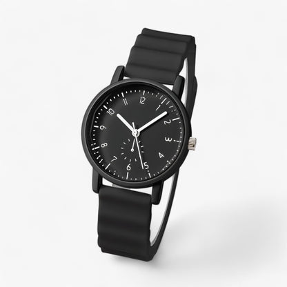 Vibrant Quartz Watch with Fashionable Silicone Strap