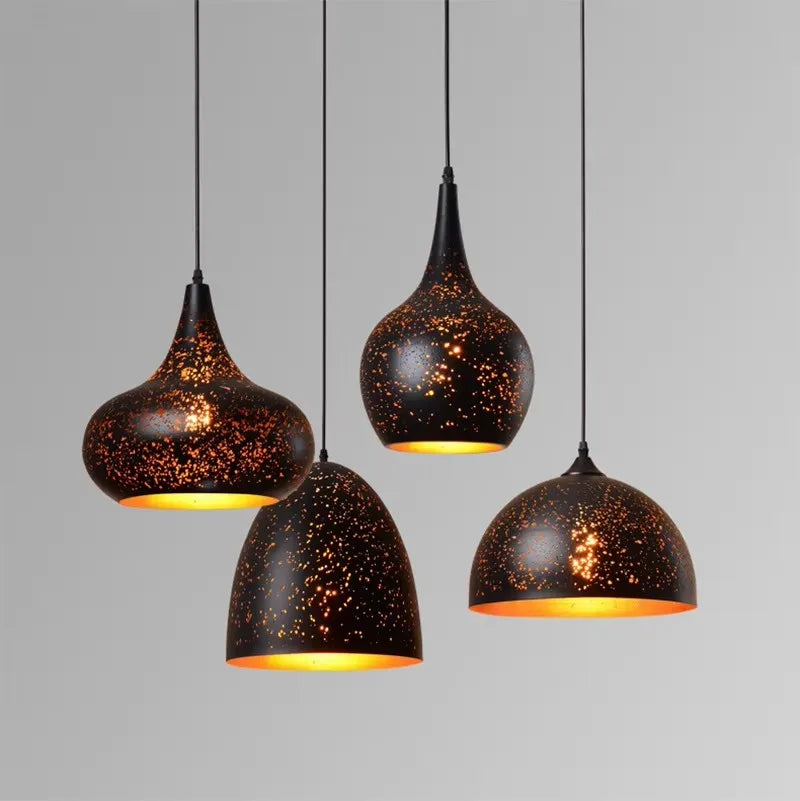 Rustic Metal Pendant Light in Classic Industrial Style