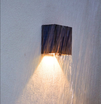 Solar Powered Outdoor Wall Light