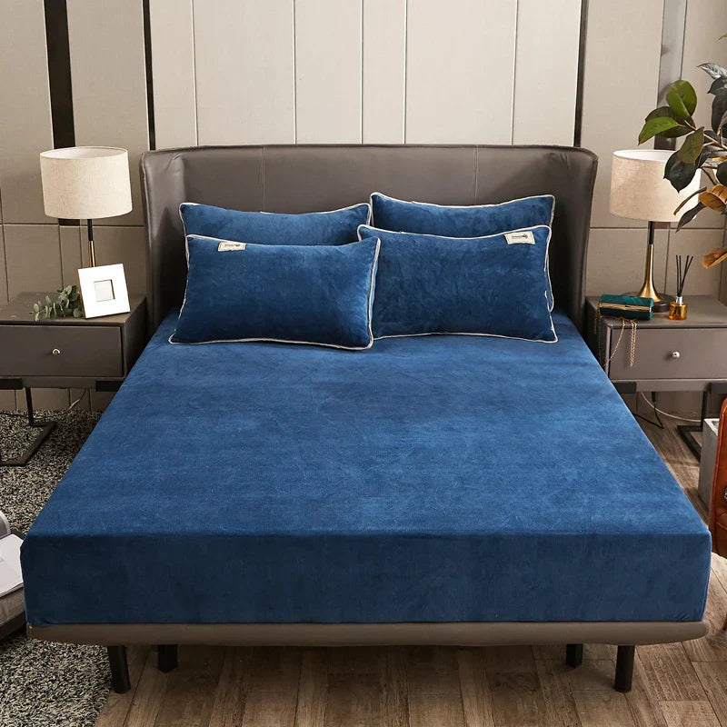 Cozy Fitted Sheet with Soft Velvet Winter Mattress Cover - Fesara