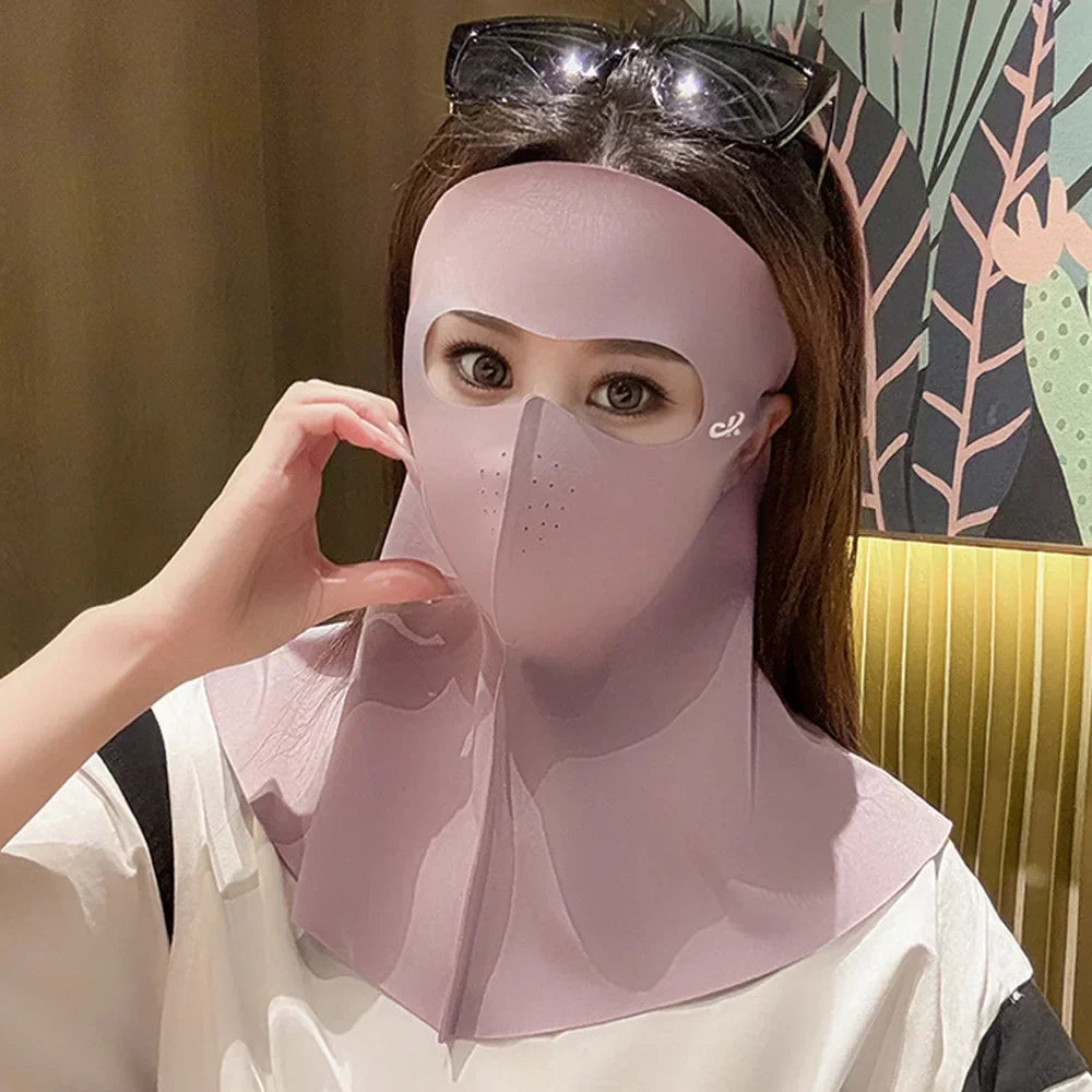 Sunscreen Face Mask with UV Shield
