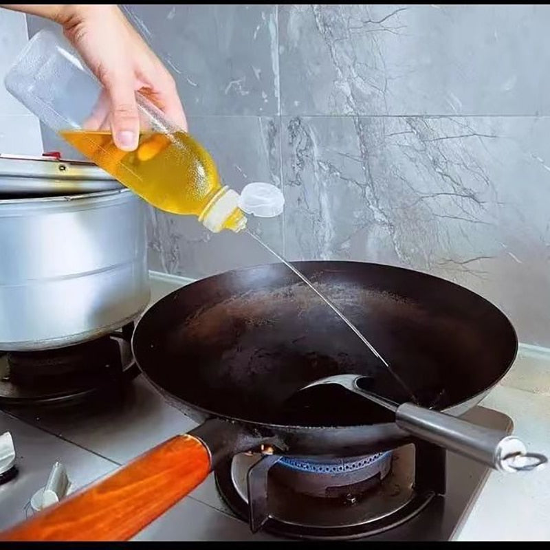Simple One Touch Oil Spray Bottle