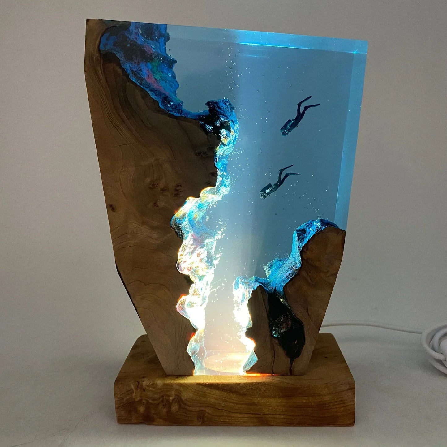 Calming Coastal Glass Table Lamp with USB Charger - Fesara