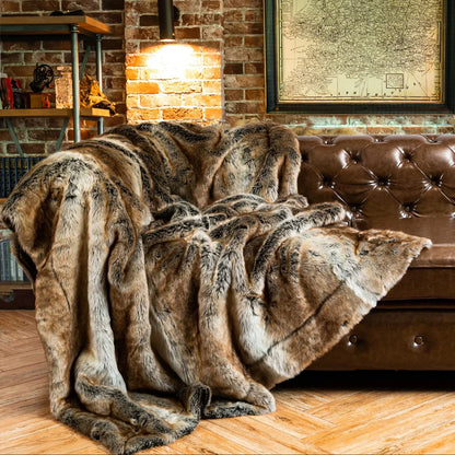 Plush Faux Fur Throw Blanket Soft and Cozy - Fesara