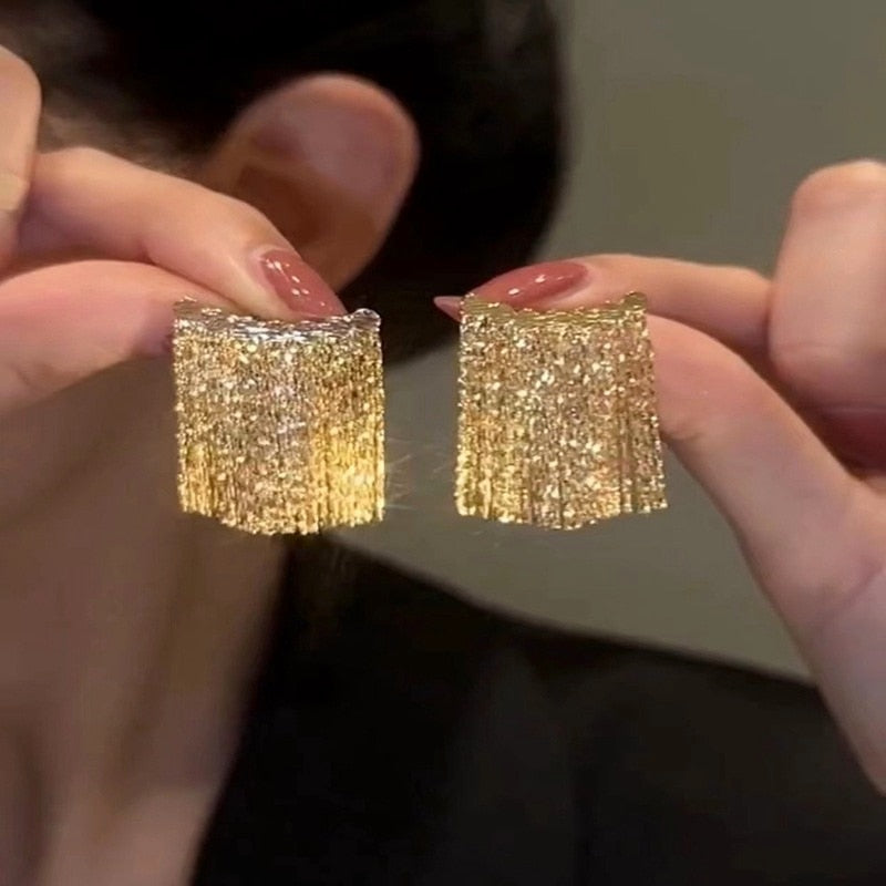 Luxury Gold Drop Tassel Earrings - Fesara