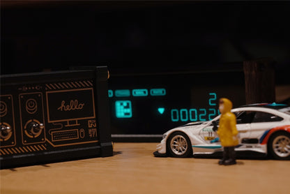 Retro Style Block USB Plug