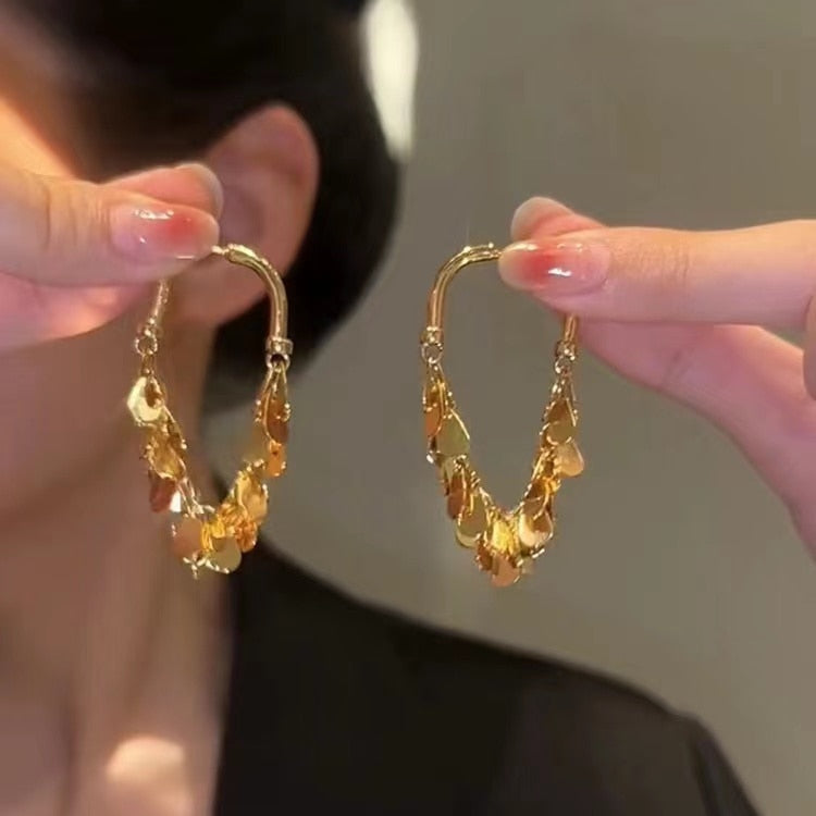 Beautiful Dangling Chain Tassel Earrings