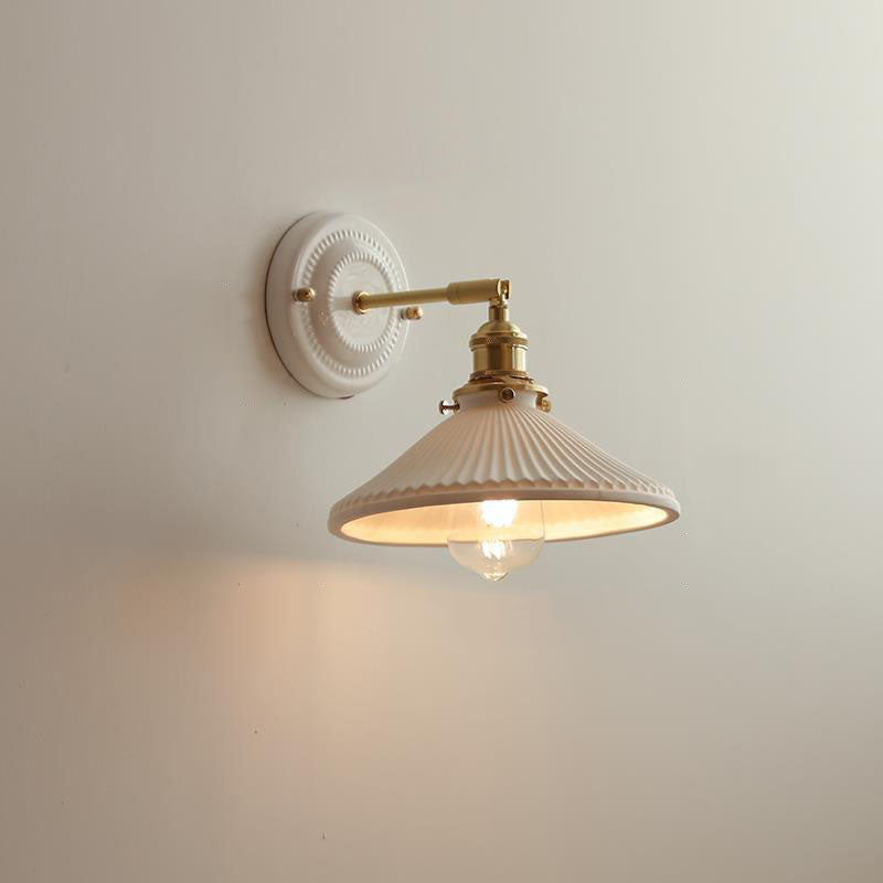 Classic Asian Style Metal 1-Light Wall Sconce