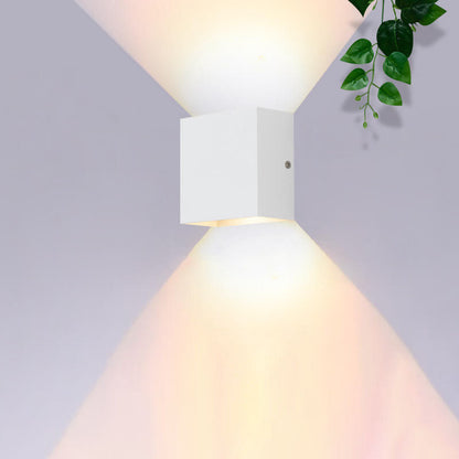 Contemporary Slim LED Wall Light Fixture