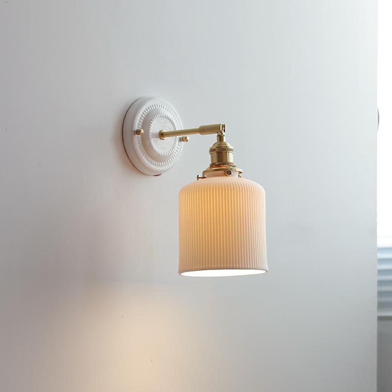 Classic Asian Style Metal 1-Light Wall Sconce