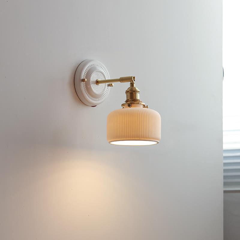 Classic Asian Style Metal 1-Light Wall Sconce