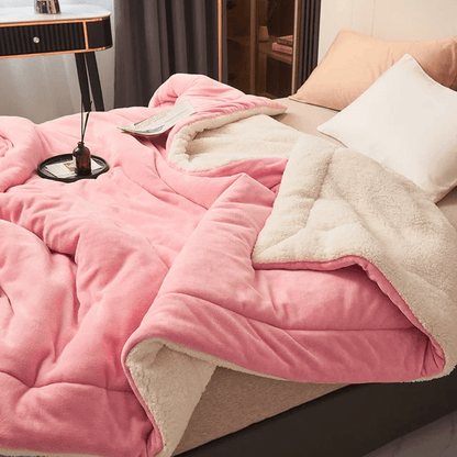 Cozy Plush Fleece Throw Blanket for Home Comfort