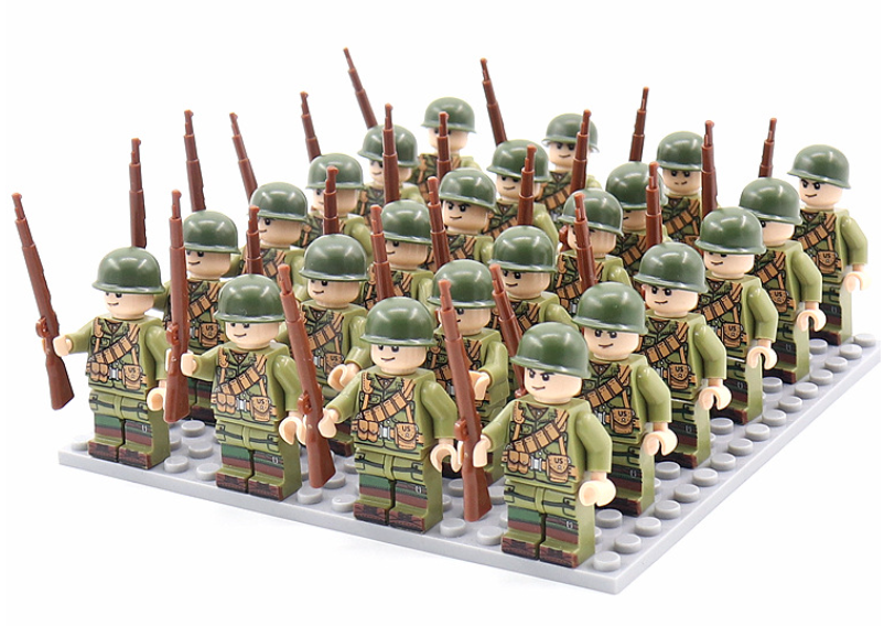Historic WWII Brick Building Toy Figures Set
