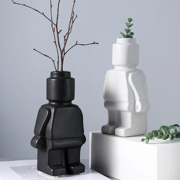 Modern Robot Flower Vase - Stylish Home Decor