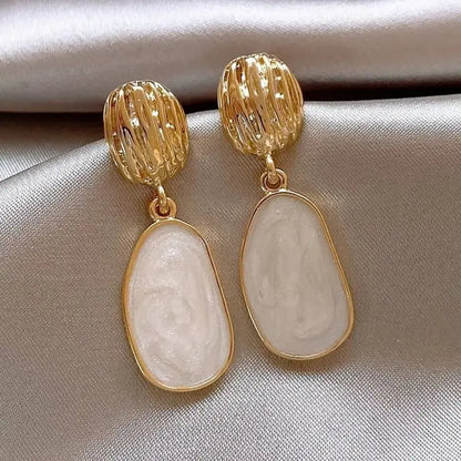Luxury Gold Drop Earrings