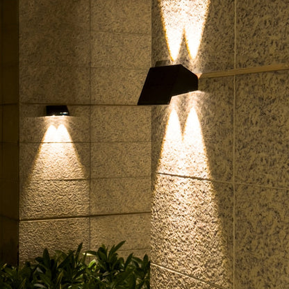 Automatic Motion Solar Outdoor Lamp