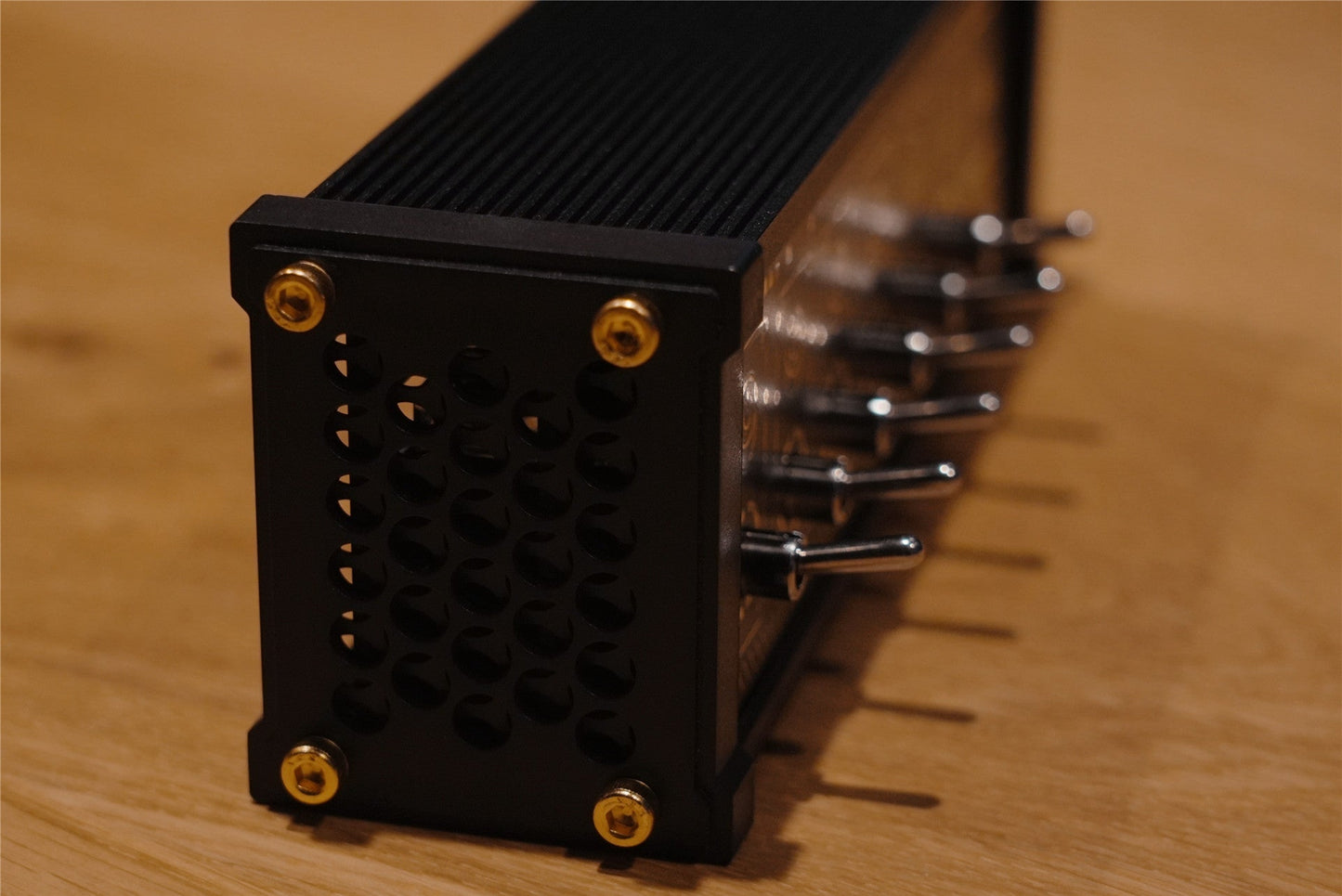 Retro Style Block USB Plug
