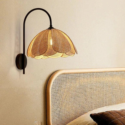 Natural Woven Wall Lamp - Soft Floral Lighting