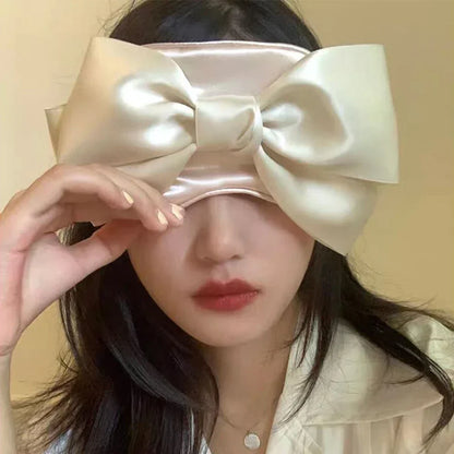 Soft Silk Sleep Eye Mask for Deep Relaxation - Fesara